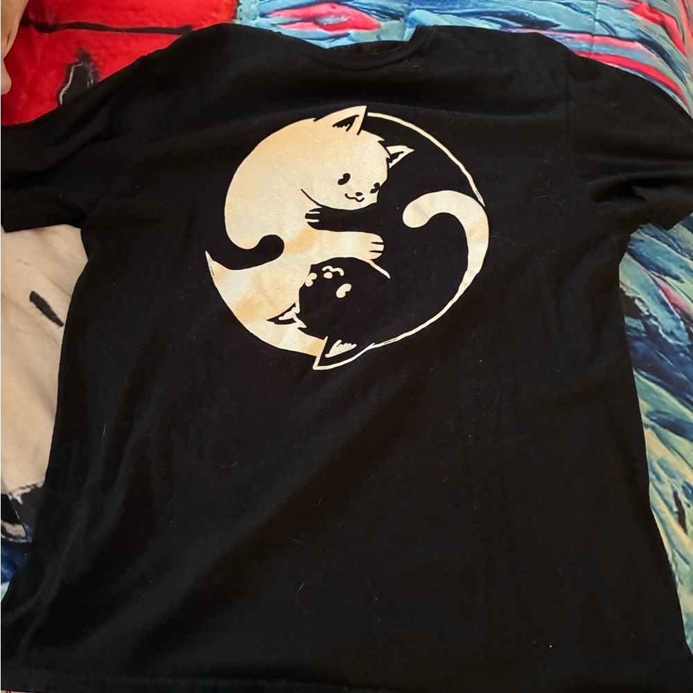 Hot Topic Black Graphic Tee